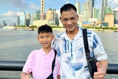 Bay ở Trung Quốc bị hoãn chuyến, khách Việt bất ngờ nhận tiền bồi thường