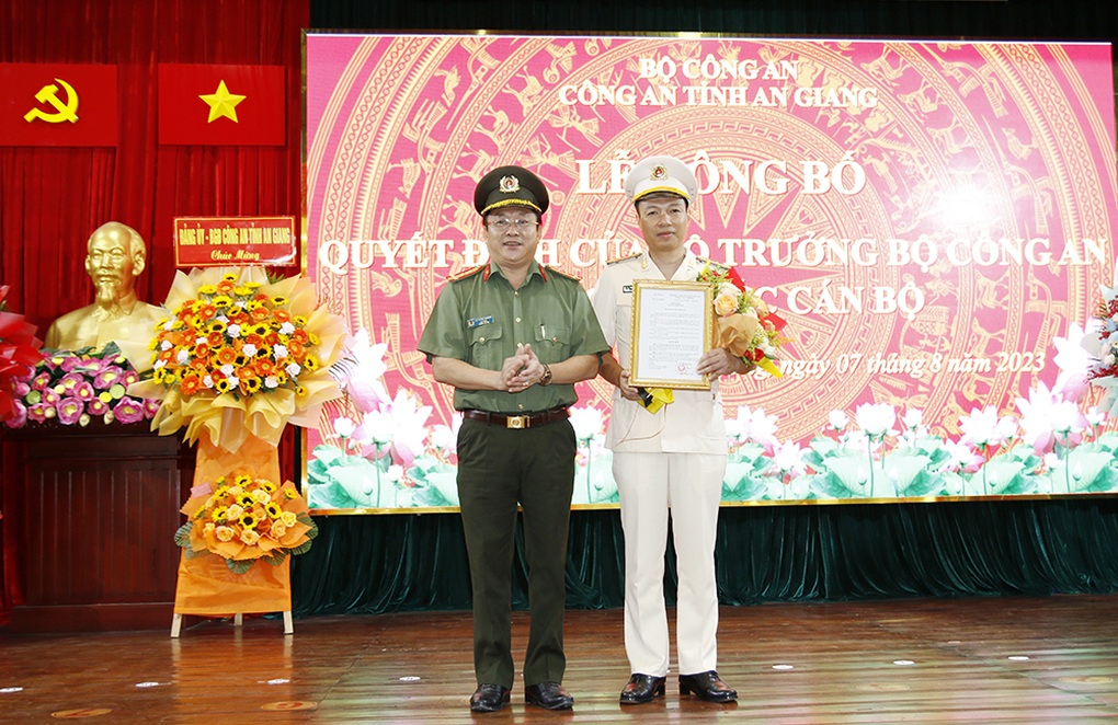 Đại tá Nguyễn Thanh Hà làm Phó giám đốc Công an tỉnh An Giang - 1 Đại tá Nguyễn Thanh Hà làm Phó giám đốc Công an tỉnh An Giang - 1