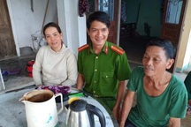 Bác nông dân nghèo trả lại túi xách chứa 60 triệu đồng