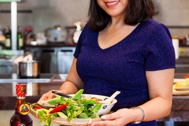 Phân biệt nước mắm cốt với nước mắm “long”