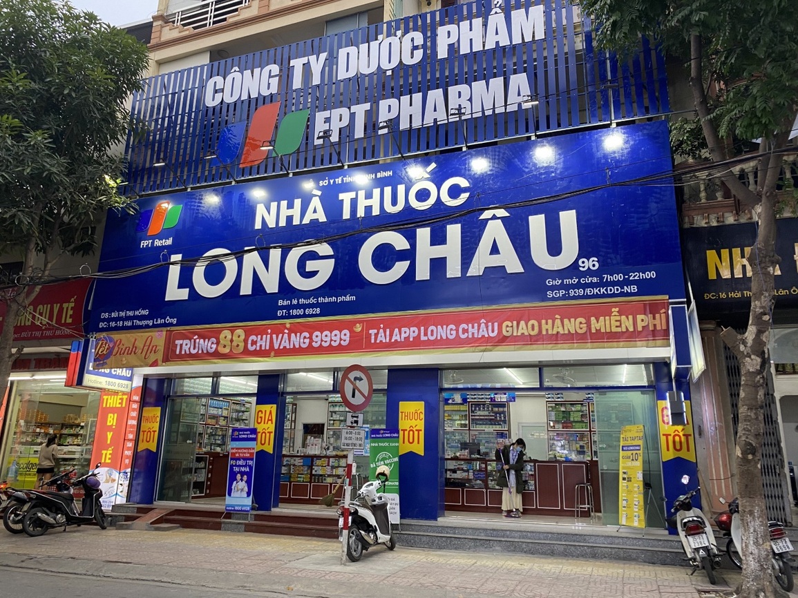 FPT Long Châu giảm giá đến 50% mừng FPT Retail 10 tuổi - 2