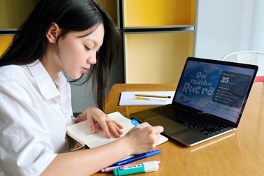 FPT ra mắt không gian học tập số tiếp sức học sinh mùa thi