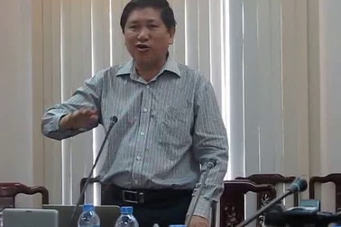 Phó Chủ tịch tỉnh Cà Mau nói về sự cố sụt lún đê biển Tây.