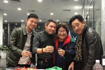 Nhiều nghệ sĩ phờ phạc vì thức thâu đêm tập Táo Quân 2018