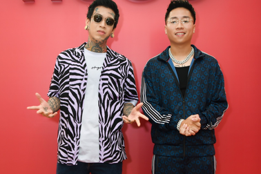 Rapper Dế Choắt đọ vẻ cá tính, sành điệu với 24k.Right