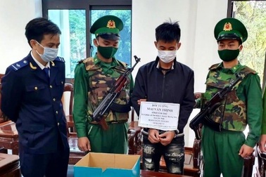 Bắt nam thanh niên 19 tuổi vận chuyển 4 kg ma túy