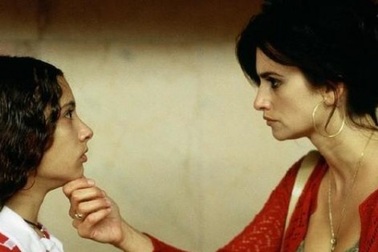 Những bà mẹ “ghê gớm”, hay cằn nhằn sẽ có con thành công sớm hơn