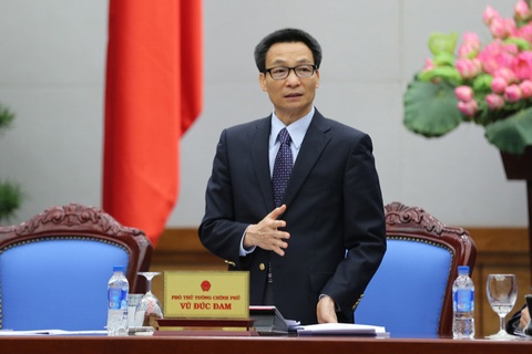 Phó thủ tướng: Chỉ Việt Nam mới có 2 loại hình tiêm chủng