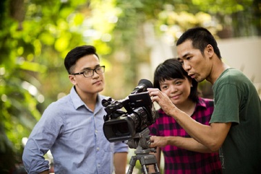 Vì sao sinh viên ngành báo chí truyền thông khó thích nghi ngay với công việc?