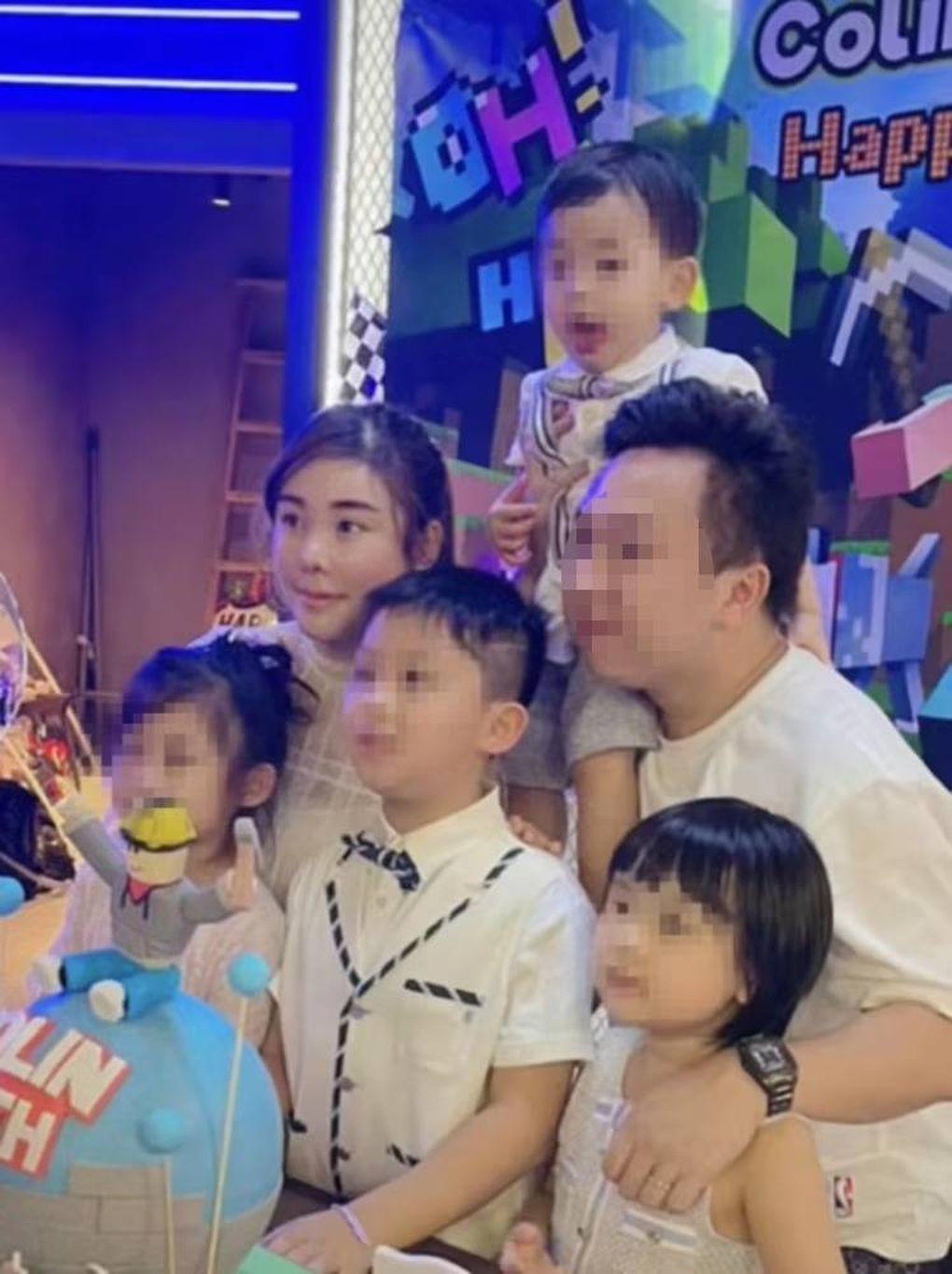 Chồng của người mẫu bị sát hại muốn nuôi cả con riêng của vợ - 3 Chồng của người mẫu bị sát hại muốn nuôi cả con riêng của vợ - 3