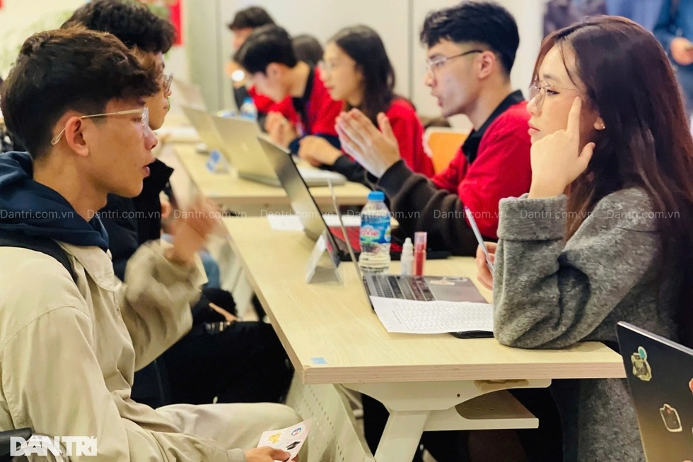 Sắp xếp đại học phải đảm bảo không gián đoạn việc học của sinh viên - 4 Sắp xếp đại học phải đảm bảo không gián đoạn việc học của sinh viên - 4
