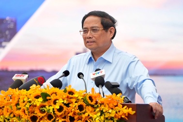 Thủ tướng: TPHCM chậm nhất là cải thiện vấn đề ngập, gây bức xúc