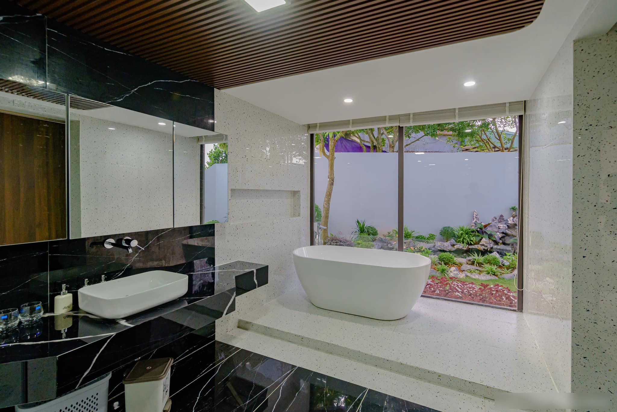 Nữ gia chủ tậu 2.000m2 đất xây biệt thự khủng tặng bố mẹ ở Phú Thọ - 13 Nữ gia chủ tậu 2.000m2 đất xây biệt thự khủng tặng bố mẹ ở Phú Thọ - 13