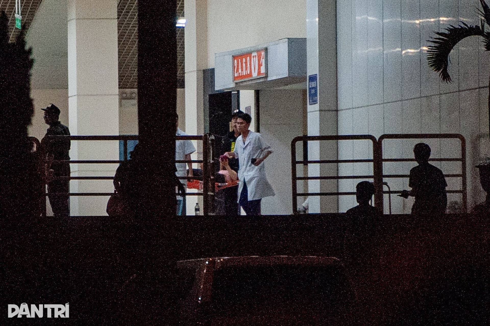 Blackpink chiều lòng khán giả Việt trong đêm nhạc 30.000 người xem - 16 Blackpink chiều lòng khán giả Việt trong đêm nhạc 30.000 người xem - 16