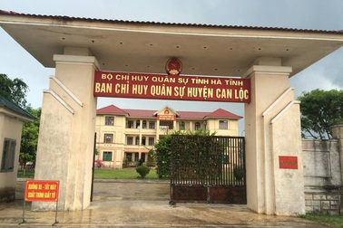 Hứa xin việc làm, dự án cho dân, cán bộ Huyện đội "cuỗm" hơn 8 tỷ đồng!