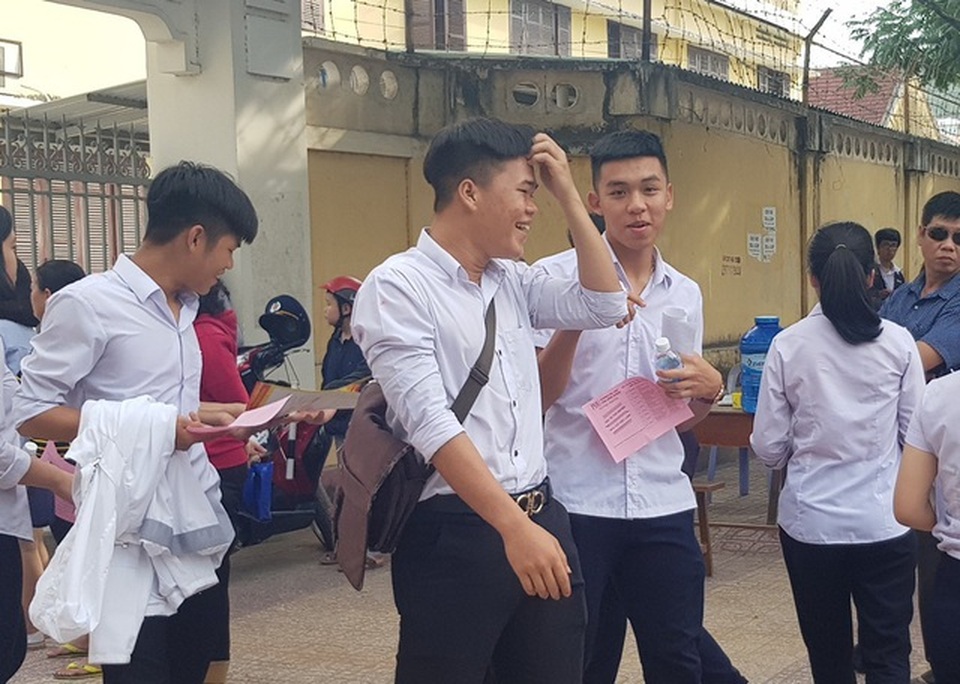 Khánh Hòa công bố 31 điểm thi tốt nghiệp THPT năm 2020 - 1 Khánh Hòa công bố 31 điểm thi tốt nghiệp THPT năm 2020 - 1
