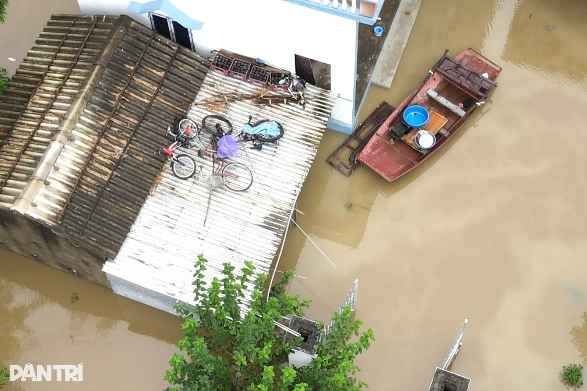 Cận cảnh ốc đảo Kênh Gà ngập nước lũ, chia cắt bên ngoài - 6 Cận cảnh ốc đảo Kênh Gà ngập nước lũ, chia cắt bên ngoài - 6