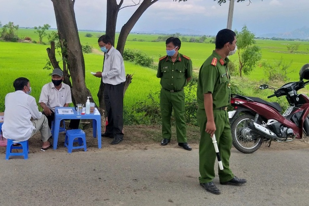 Ninh Thuận: Thêm 10 ca mắc Covid-19 liên quan đến tài xế xe tải đi TPHCM - 1 Ninh Thuận: Thêm 10 ca mắc Covid-19 liên quan đến tài xế xe tải đi TPHCM - 1