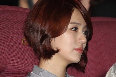 “Cận cảnh” kiểu tóc mới của Yoon Eun Hye