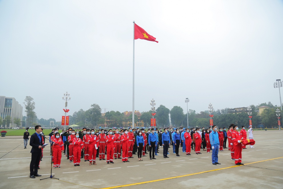 Hành động vì một Petrovietnam Đoàn kết - kỷ cương - sáng tạo - hiệu quả - 2 Hành động vì một Petrovietnam Đoàn kết - kỷ cương - sáng tạo - hiệu quả - 2