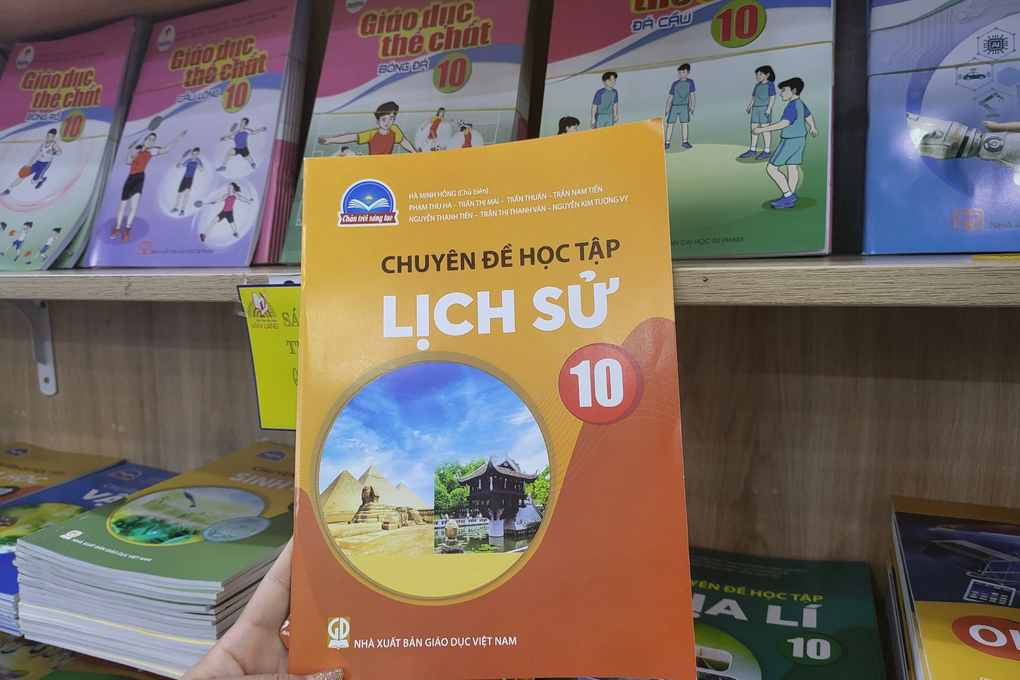 Trách nhiệm của Bộ Giáo dục với việc làm sách giáo khoa mới, sai sót môn sử - 1 Trách nhiệm của Bộ Giáo dục với việc làm sách giáo khoa mới, sai sót môn sử - 1