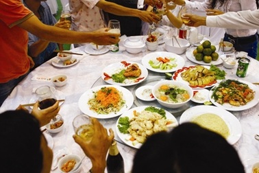 Đám cưới không mời quá 300 người: Lãnh đạo phải gương mẫu!