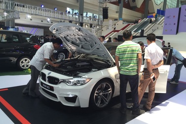 Cuộc chiến giảm giá ô tô và sự kỳ vọng của người tiêu dùng Việt