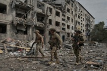 Nga "tất tay" cho trận đánh quyết định vào pháo đài miền Đông Ukraine