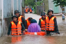 Lũ lịch sử có lặp lại ở miền Trung?