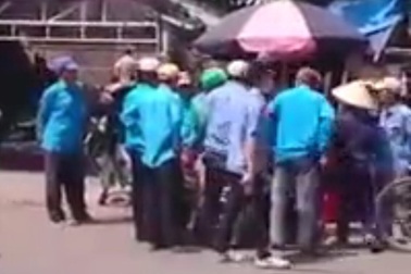 “Cuộc chiến” xe ôm: Suýt đổ máu vì xâm phạm lãnh địa Q "tóc dài"