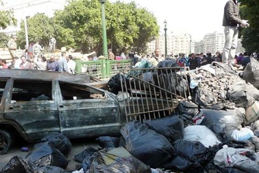 Quân đội Ai Cập hứa chuyển giao quyền lực cho chính phủ dân sự