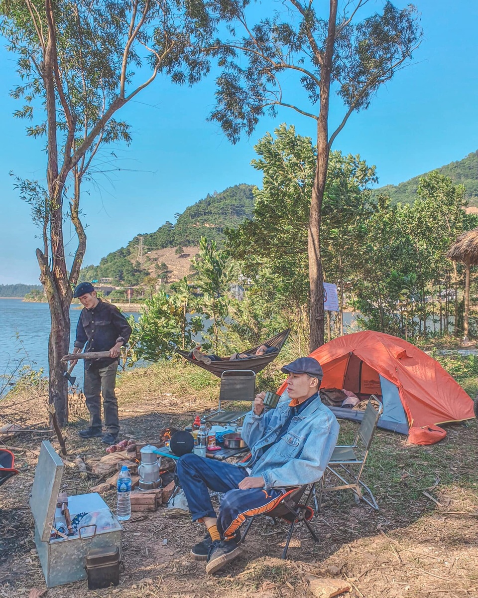 Nhóm bạn Hà Nội leo núi, cắm trại: Chuyến đi không điện thoại, không wifi - 10