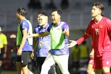U19 Việt Nam hòa U19 Myanmar, HLV Hứa Hiền Vinh chê trọng tài