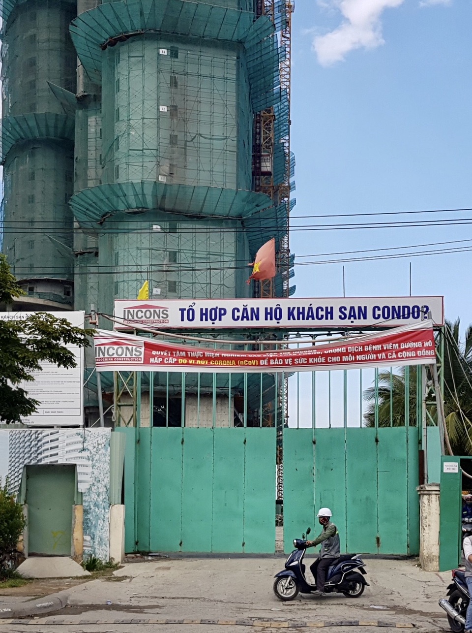 Công an đang điều tra vụ xe chở thi thể từ Đà Nẵng ra Huế - 2 Công an đang điều tra vụ xe chở thi thể từ Đà Nẵng ra Huế - 2