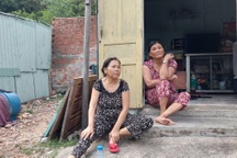 Mùa mưa bão, người dân vùng sạt lở không dám chợp mắt