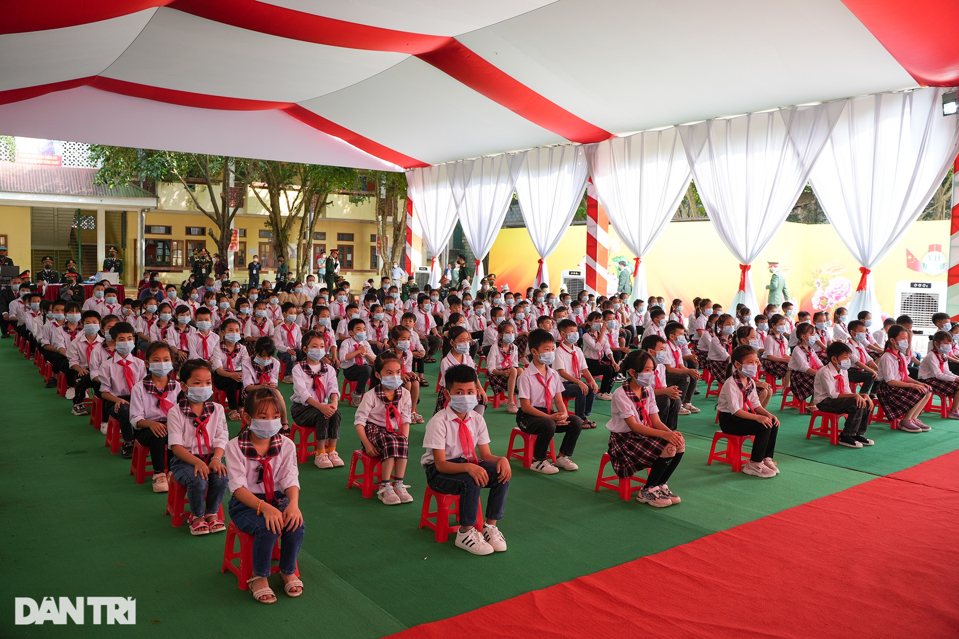 Giao lưu hữu nghị Quốc phòng Biên giới Việt Nam - Trung Quốc lần thứ 7 - 16 Giao lưu hữu nghị Quốc phòng Biên giới Việt Nam - Trung Quốc lần thứ 7 - 16