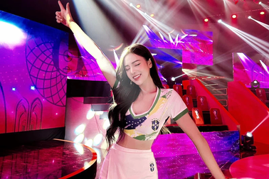 Tranh cãi quanh việc đưa hot girl lên sóng bình luận World Cup 2022