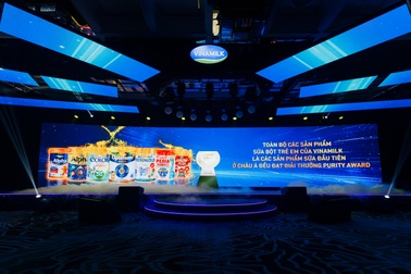 Vinamilk tiên phong đạt giải Purity Award cho toàn bộ sản phẩm sữa bột trẻ em