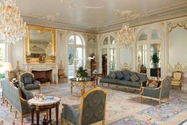 Choáng ngợp trước vẻ lộng lẫy của biệt thự nghìn tỷ