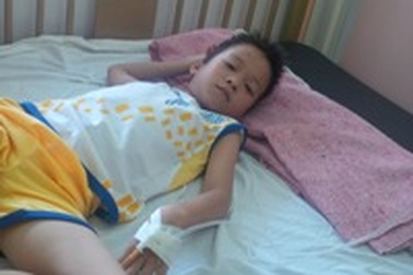 Trẻ 10 tuổi bị tử vong sau khi ăn cua đá