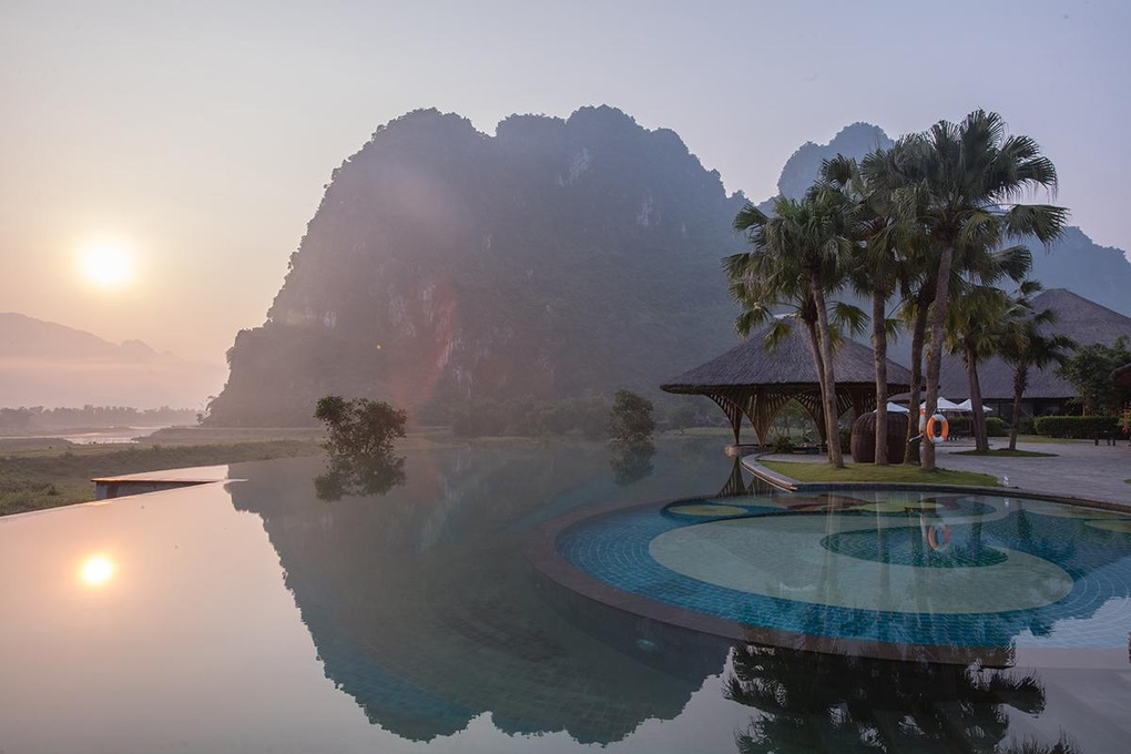 Mùa se lạnh, về Hòa Bình để nghỉ dưỡng tắm khoáng nóng - 5 Mùa se lạnh, về Hòa Bình để nghỉ dưỡng tắm khoáng nóng - 5