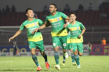 Vòng 25 V-League: Cần Thơ tìm suất trụ hạng trên sân Hàng Đẫy