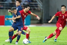 Tuấn Anh sẽ lại khiến Chanathip “tắt điện”?