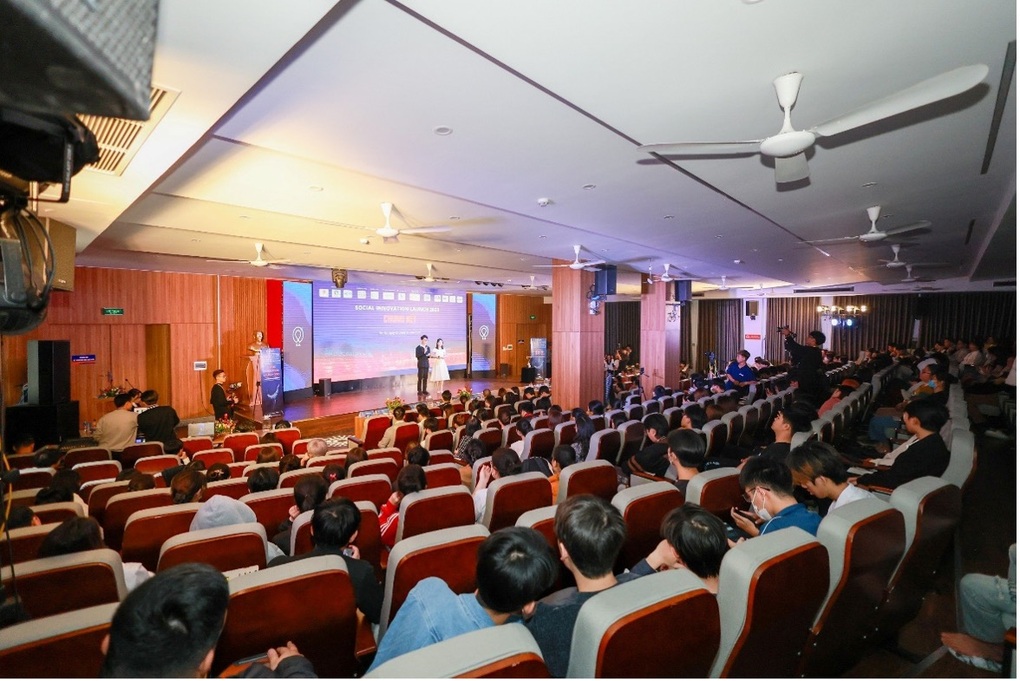 Quán quân cuộc thi khởi nghiệp xã hội là nhóm sinh viên 4 trường đại học - 1 Quán quân cuộc thi khởi nghiệp xã hội là nhóm sinh viên 4 trường đại học - 1