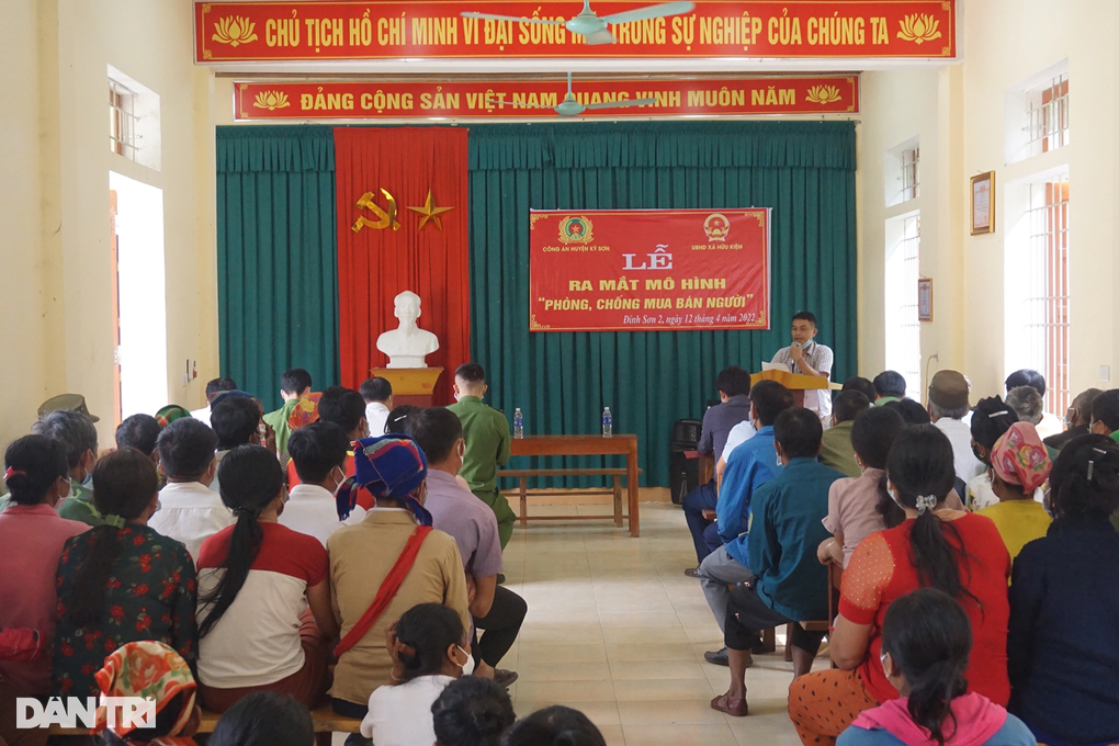 Lật tẩy thủ đoạn mua bán người nhắm vào phụ nữ dân tộc, vùng núi - 3 Lật tẩy thủ đoạn mua bán người nhắm vào phụ nữ dân tộc, vùng núi - 3