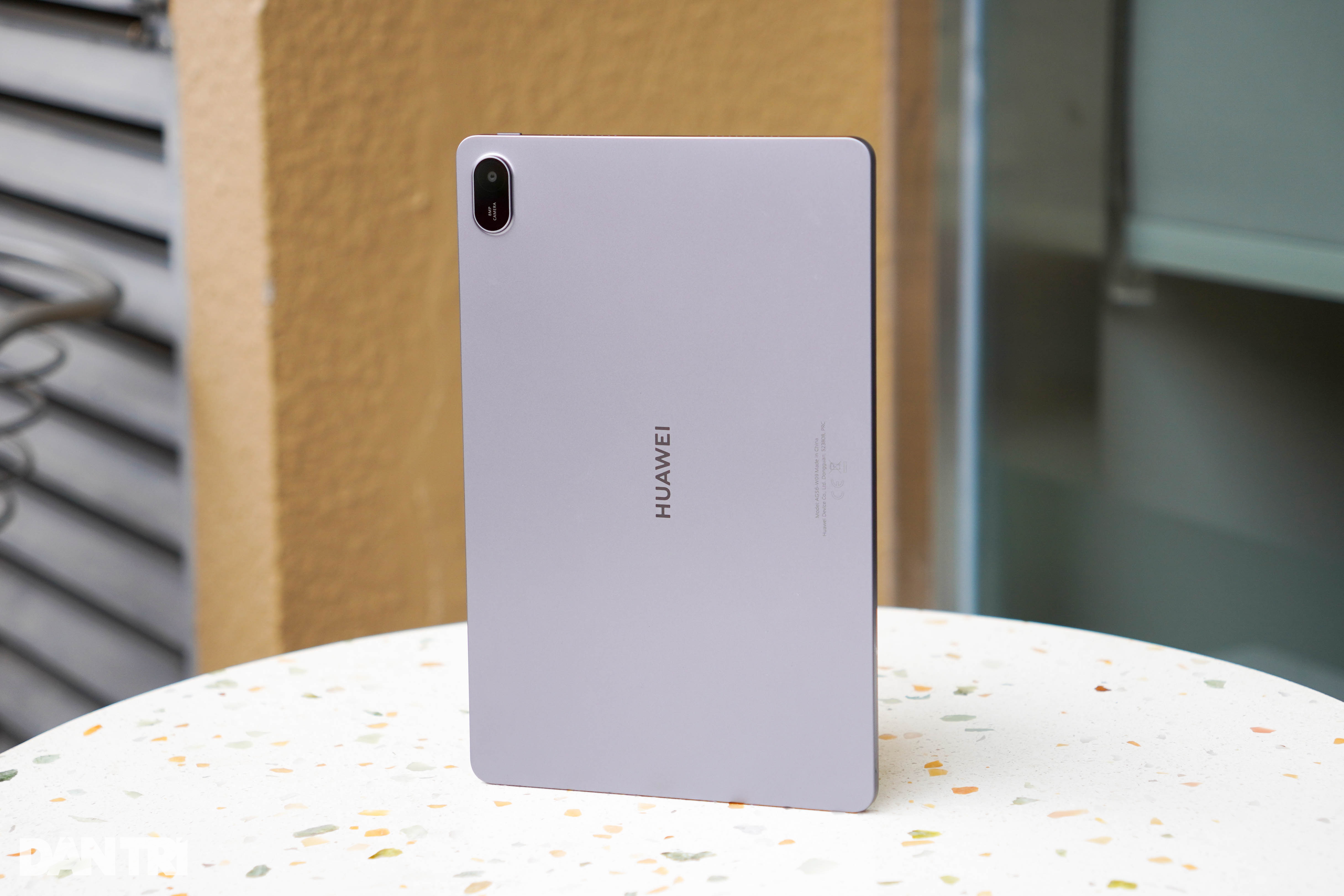 Đánh giá Huawei MatePad SE 11: Máy tính bảng không có các dịch vụ Google - 1 Đánh giá Huawei MatePad SE 11: Máy tính bảng không có các dịch vụ Google - 1