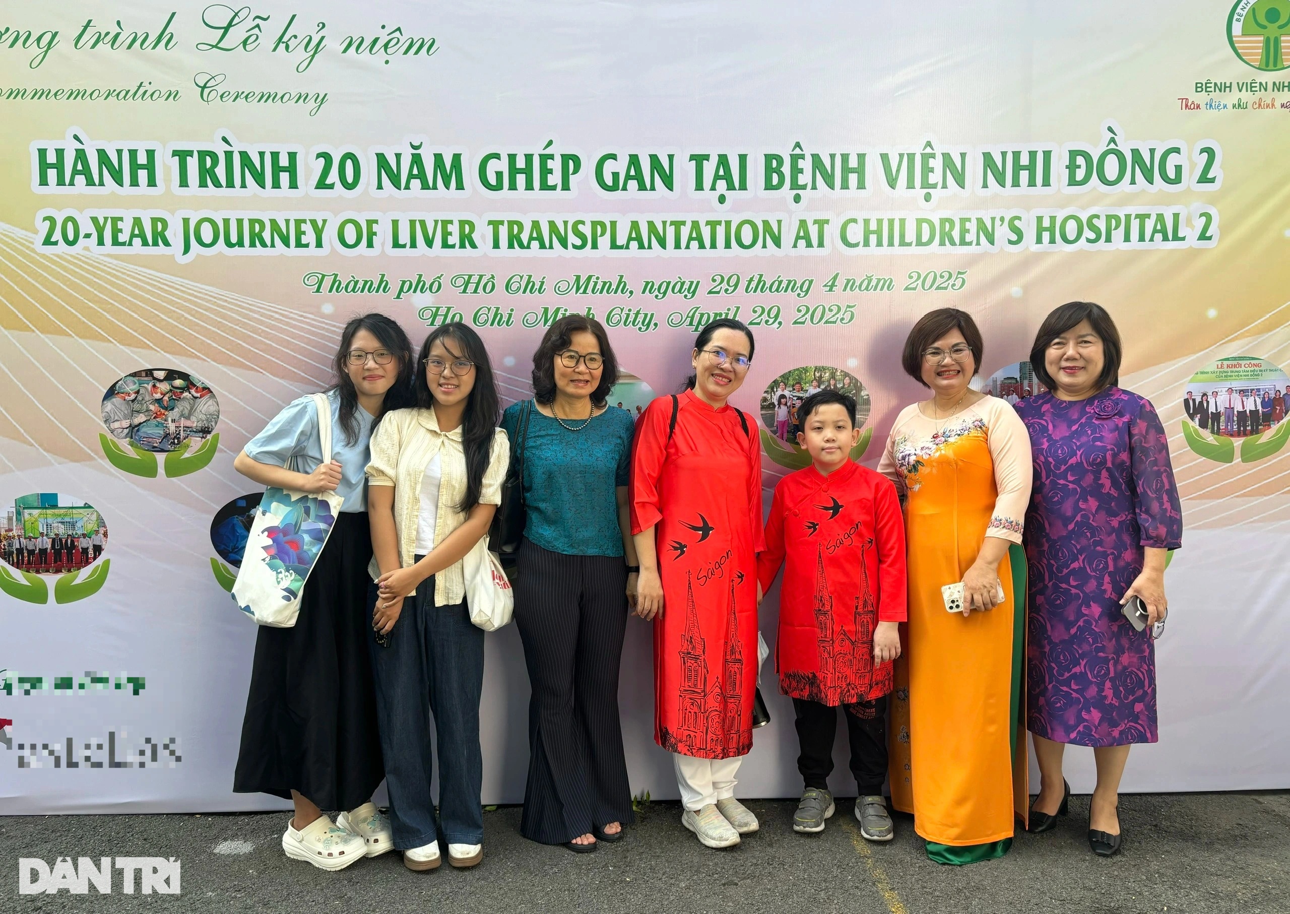 Mẹ không những đưa con tới thế giới 1 lần, mà còn cứu con thêm lần nữa… - 1 Mẹ không những đưa con tới thế giới 1 lần, mà còn cứu con thêm lần nữa… - 1