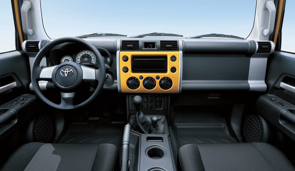 Toyota FJ Cruiser chưa thực sự bị khai tử - 11 Toyota FJ Cruiser chưa thực sự bị khai tử - 11