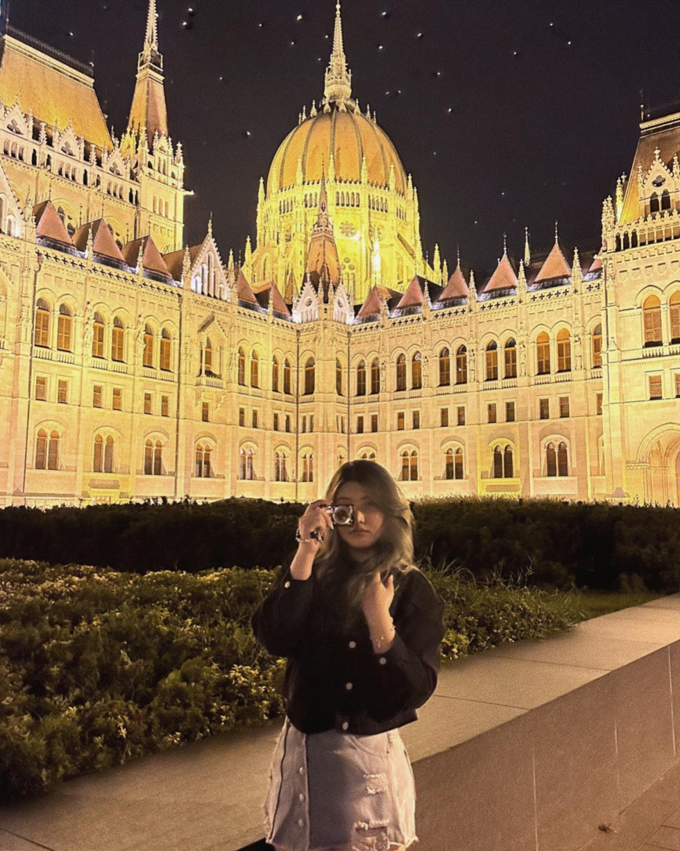 Nữ sinh Hà Tĩnh có tên đặc biệt thành công săn học bổng Chính phủ Hungary - 3 Nữ sinh Hà Tĩnh có tên đặc biệt thành công săn học bổng Chính phủ Hungary - 3