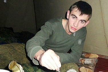 Vợ lính đặc nhiệm Nga xả thân diệt IS đã sinh hạ con gái